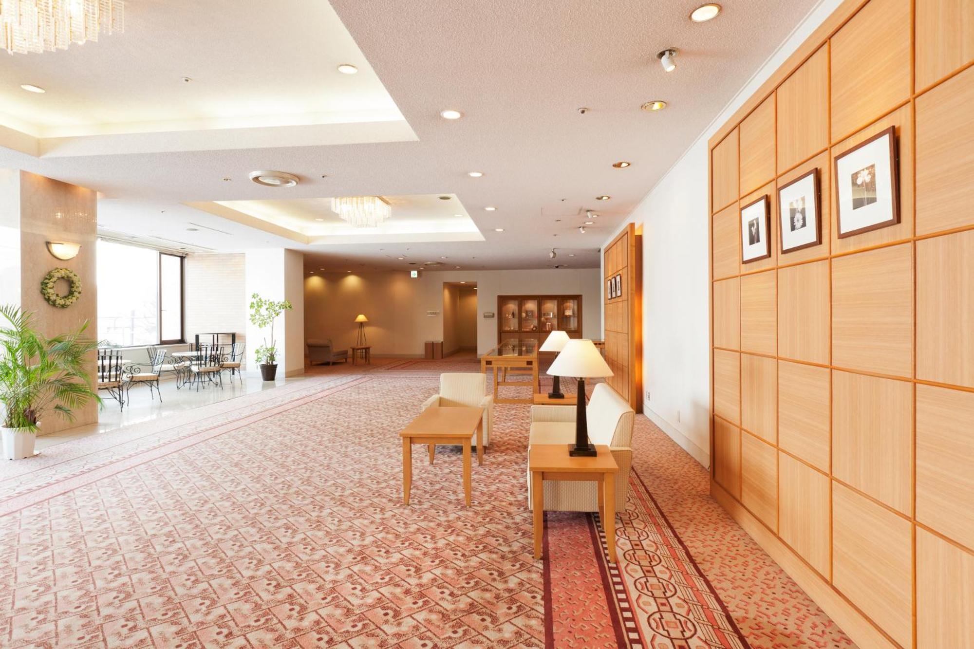 Hotel Grand Terrace Obihiro Bagian luar foto